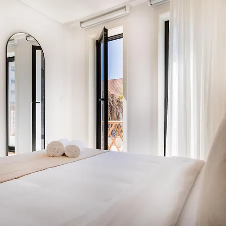 Povoa Terrace, A Curated Escape With Large Balcony Apartment