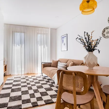 Povoa Terrace, A Curated Escape With Large Balcony *