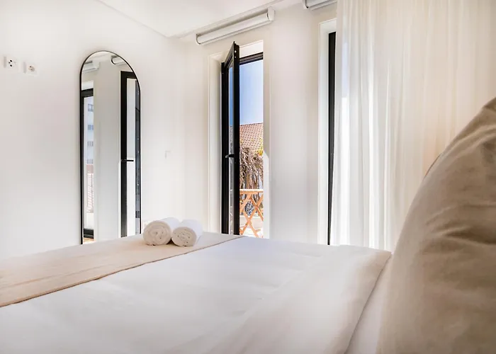 Povoa Terrace, A Curated Escape With Large Balcony 아파트