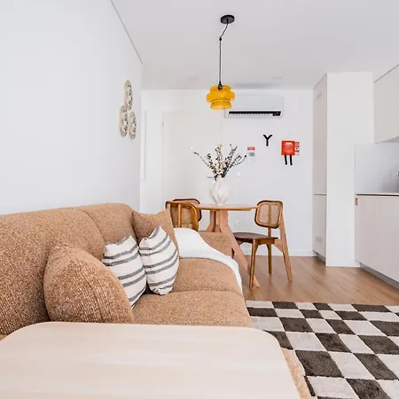 Povoa Terrace, A Curated Escape With Large Balcony Lejlighed