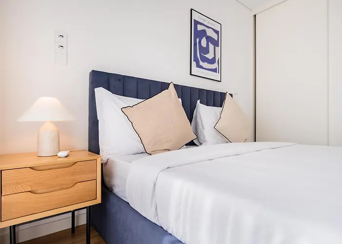 Povoa Terrace, A Curated Escape With Large Balcony Apartment *